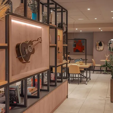 Hotel Ibis Gare Montparnasse Catalogne Parigi