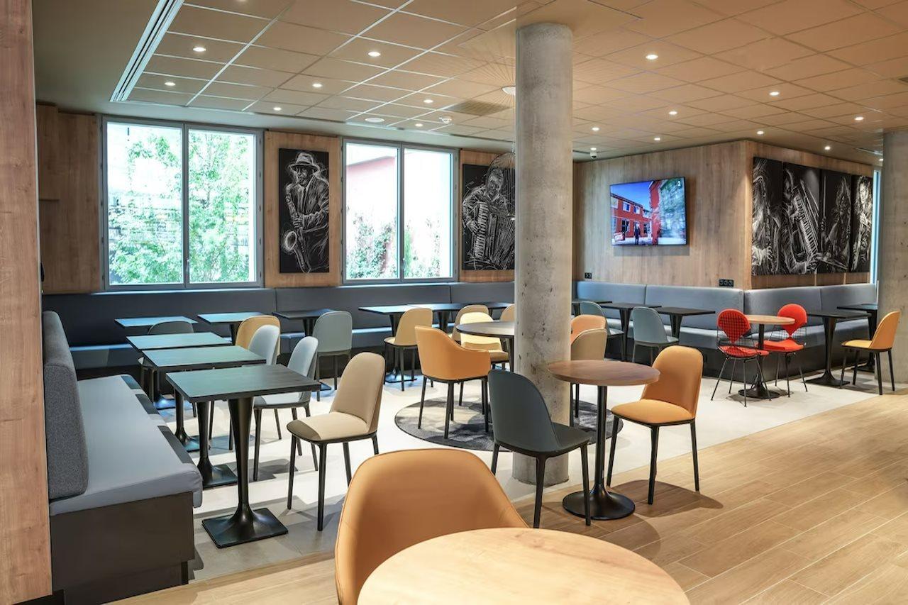 Ibis Gare Montparnasse Catalogne Parigi